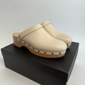 Convertible leather clogs